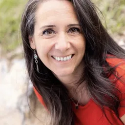 Shandell Pino